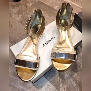 Alfani Sandals Size 8 Gold Hardware /Ankle Strap with Zipper